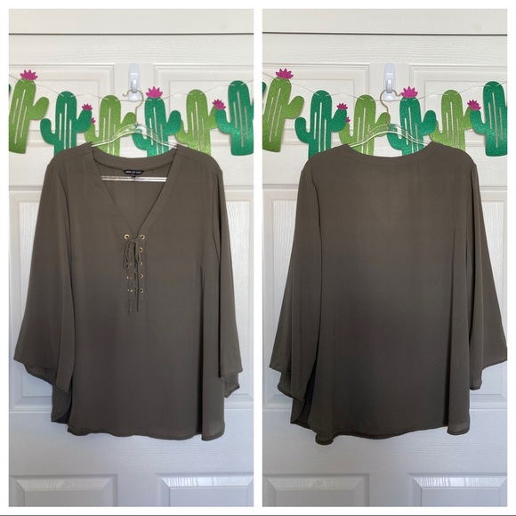 Unique Spectrum Army Green Lace Front Boho Tunic - Picture 4 of 10